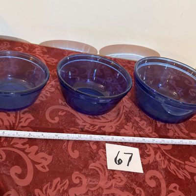 Set 3 Nesting Cobolt Blue Anchor Hocking Ovenware Mixing Bowls 1, 1.5, 2.5 Qt.