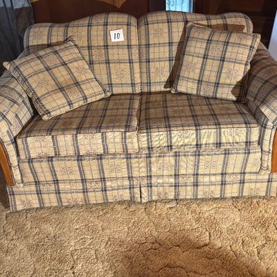 Legacy Collection Loveseat