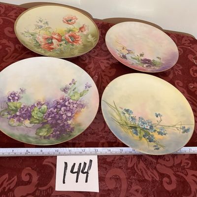 4 Porcelain Plate Lot