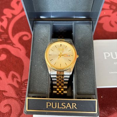 Pulsar men's two-tone quartz Wristwatch