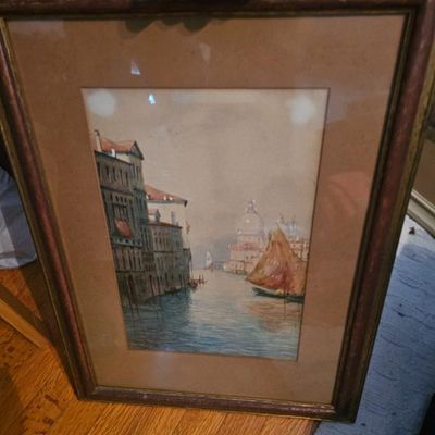 Estate sale photo
