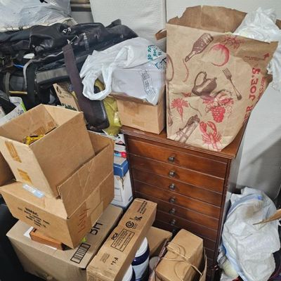 Estate sale photo