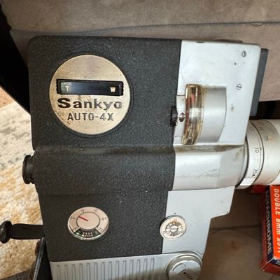 Sankyo Auto-4X 8mm Movie Camera