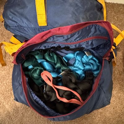 American Camper Frameless Backpack with Climbing Rope