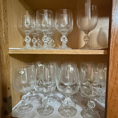 Bohemia Crystal "Claudia" Diamond-Stem Stemware Collection