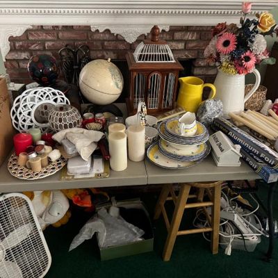 Estate sale photo
