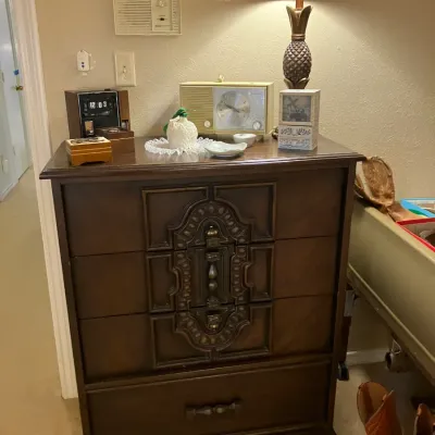 Sale Photo Thumbnail #70