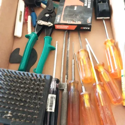 HAND TOOLS
