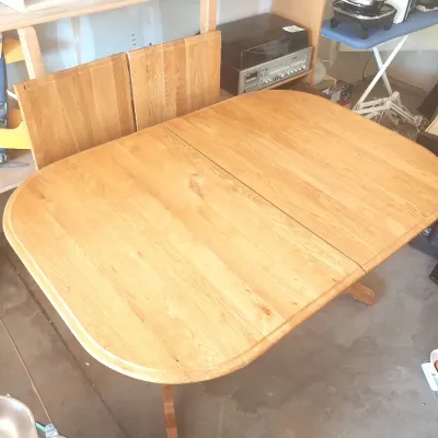 Sale Photo Thumbnail #154: MEASURES  59X42 WITHOUT LEAVES- 2 AT 18" EACH EXPANDS TABLE TO  94X42