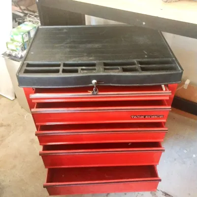 Sale Photo Thumbnail #6: MEASURES 27X19X32