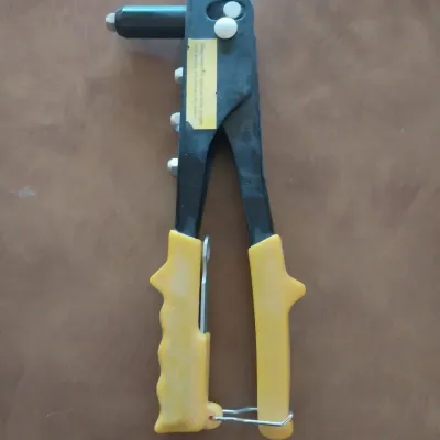 Sale Photo Thumbnail #262: CUTTERS-HOLE PUNCH-STRIPERS