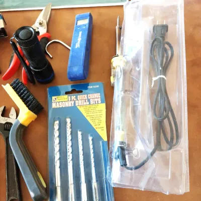 HAND TOOLS