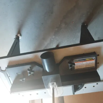 RPUTER TABLE WITH ROUTER