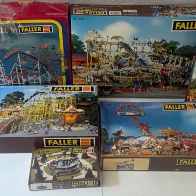 FALLER HO Scale Amusement Park Kits #2