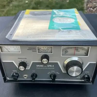 Vintage R.L. Drake SPR-4 Communications Receiver