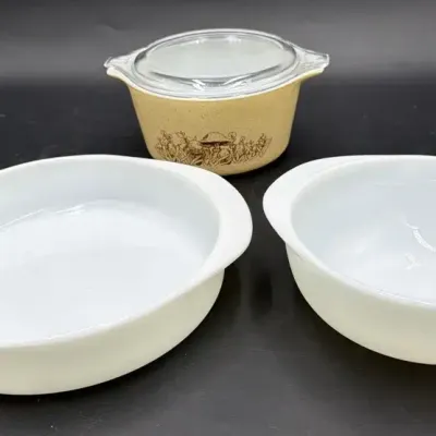  Vintage Pyrex Glassware