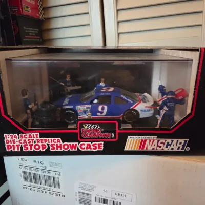 Sale Photo Thumbnail #300