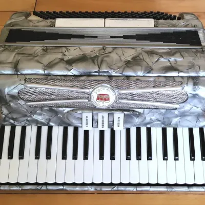 Imperial Accordion (LR-1)