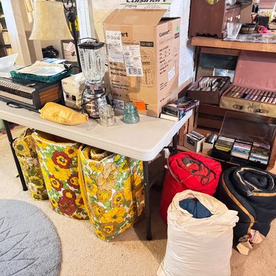 Estate sale photo