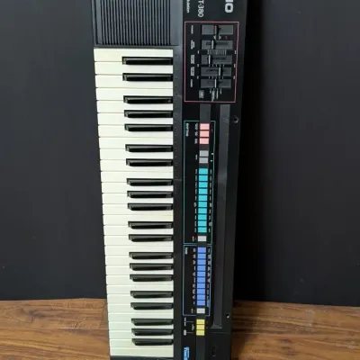 Vintage Casio Casiotone CT 380 PCM Electronic Keyboard with Carry Cover