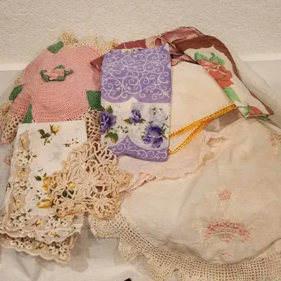 Vintage Fabric & Embroidered Napkins/Tablecloths