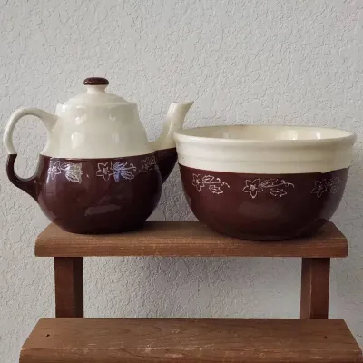 Oxford Stoneware Teapot & Bowl