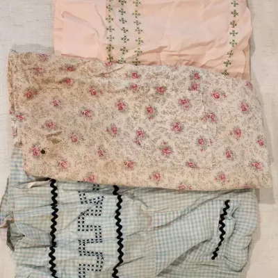 3 Vintage Aprons 
