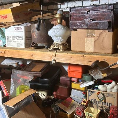 Estate sale photo