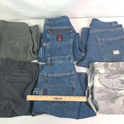 Sale Photo Thumbnail #75: Shorts Size 32-33 Six Pairs! Levi, Wrangler, Old Navy, Camo, Route 66