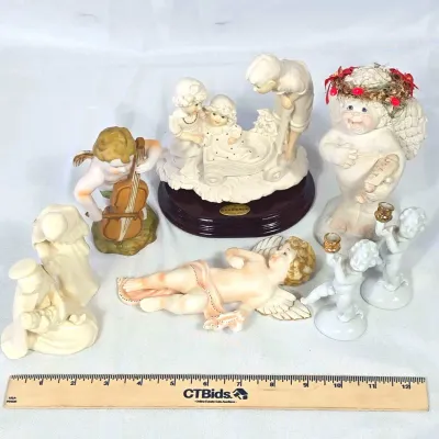 Sale Photo Thumbnail #72: Cherub Figurines