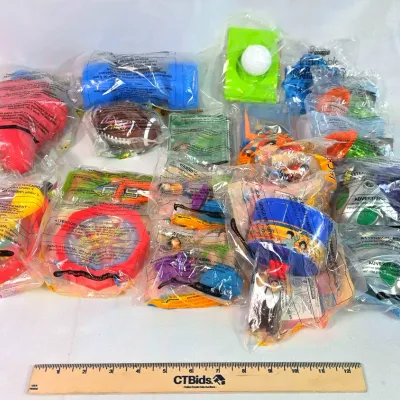 Sale Photo Thumbnail #27: Wendy's Kid's Meal Toys. Bots, Backyard Sports, Jackie Chan Adventures, Classic Games