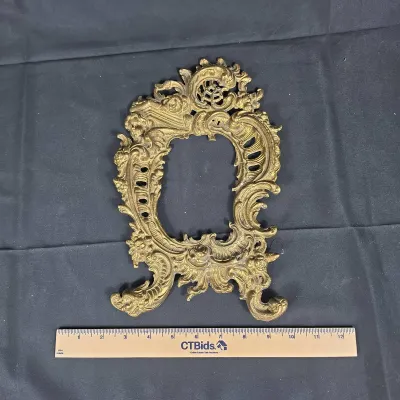 Sale Photo Thumbnail #30: Bronze Picture Frame in European Style Baroque Rococo 