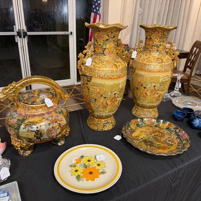 Asian pottery 