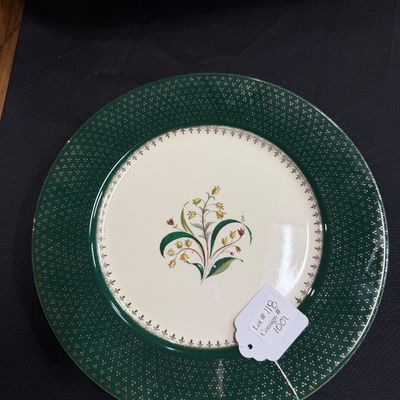 23.k gold Floral plate 