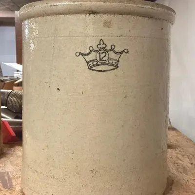 Vintage 12-gallon stoneware crock crown stamped