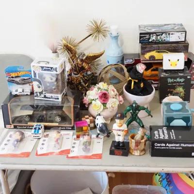 Estate sale photo