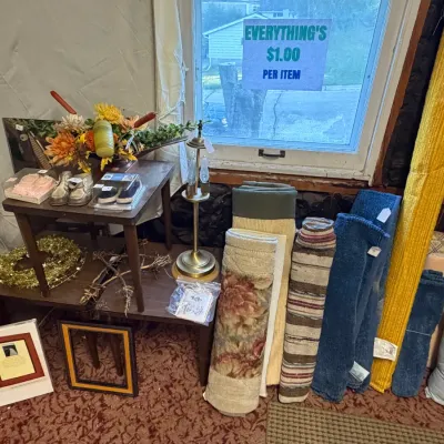 Estate sale photo