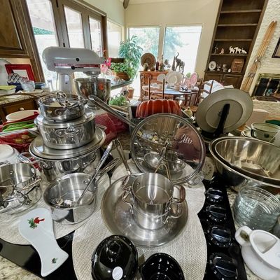 Estate sale photo