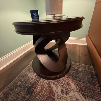 This side table has a matching coffee table 
