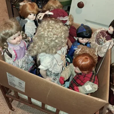 Sale Photo Thumbnail #409