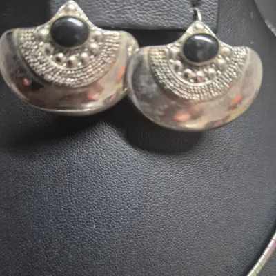 Exquisite Old Chinese tibet silver handcarved Dragon Pendant necklace & Onyx Earrings