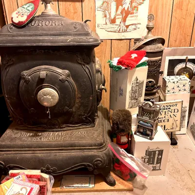 Estate sale photo