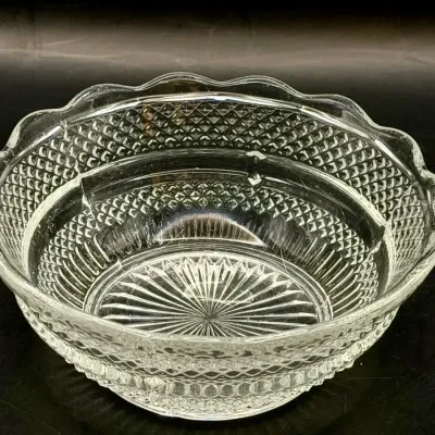 Anchor Hocking Wexford pattern Clear Glass Bowl