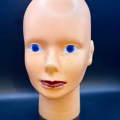 Mannequin Head 