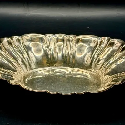 Scalloped Vintage Serving Bowl LBS Lawrence B Smith Co. Boston MASuperfine EPC Electroplated Copper 
