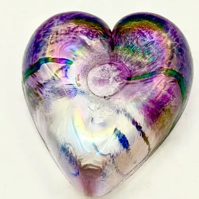 Signed Robert Held Iridescent Art Glass Heart 