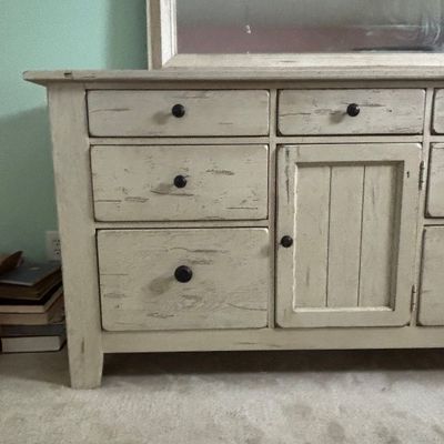 LOT 150: Broyhill Attic Heirlooms Bureau