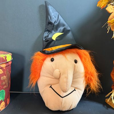 LOT 27: Collection of Halloween Decorations
