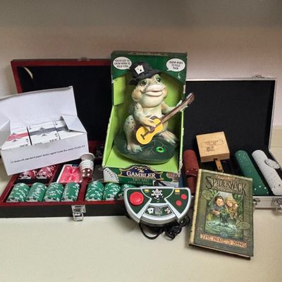 LOT 79: Vintage Dan Dee Animatronic Frog "The Gambler" in Original Box, Spidewick Childrens Book. Poker Chips, Cards and Hand...
