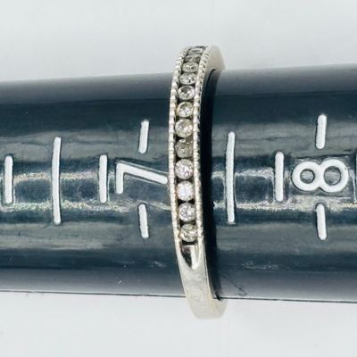 LOT 183: Slim Diamond Band Ring: 14K India, 2.08g TW, sz 7